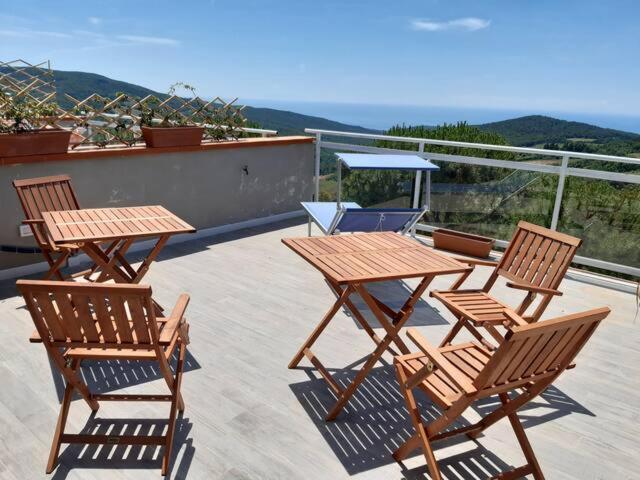Nibbiaia Vista Sulle Isole Dell'Arcipelago Toscano מראה חיצוני תמונה